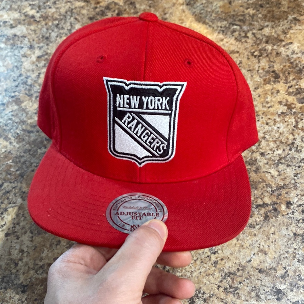 Mitchell and Ness Ny Rangers red black logo snapback